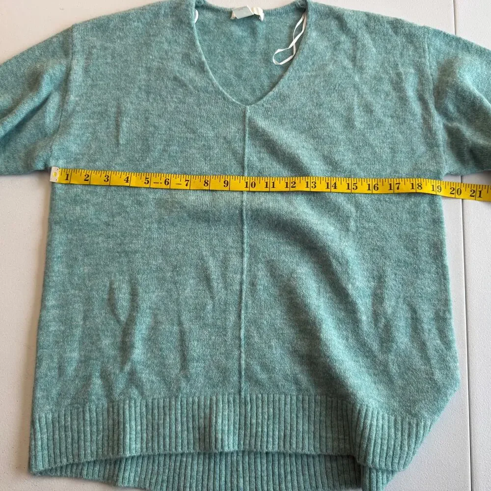 H&M Wool Sweater Jumper Women XS Teal Knitted Long Sleeve V-Neck Pullover Soft
